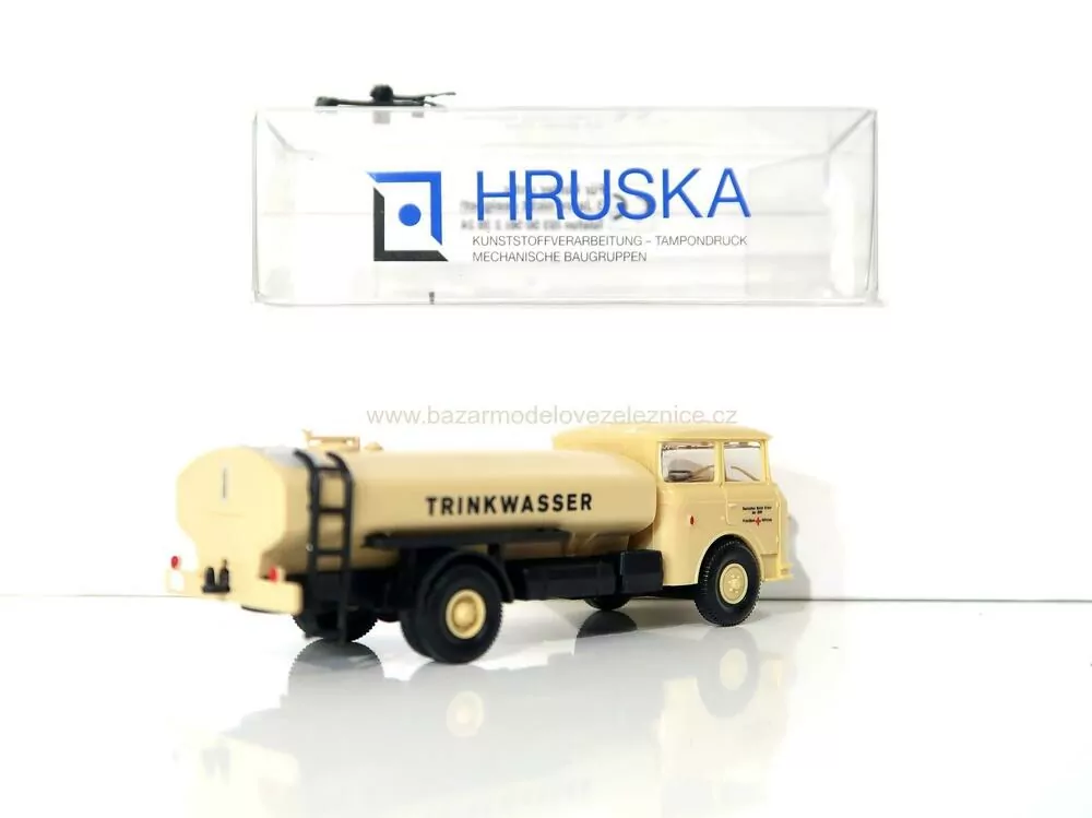 Hruska - ŠKODA cisterna kropička - HO