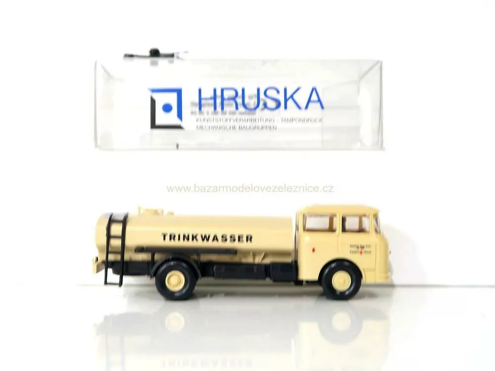 Hruska - ŠKODA cisterna kropička - HO