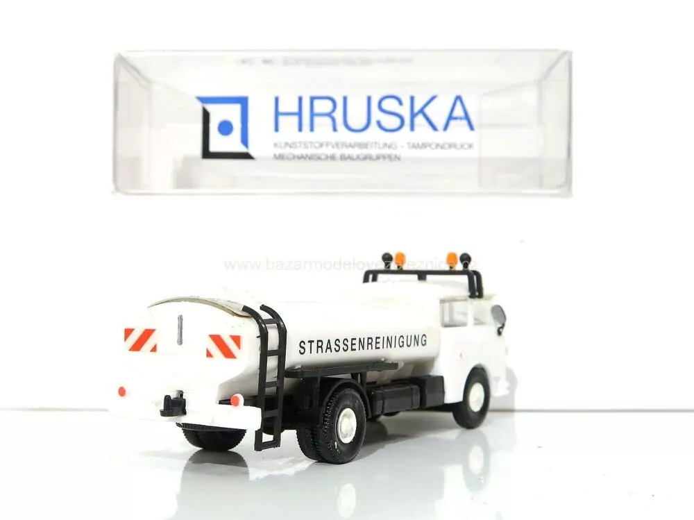 Hruska - ŠKODA cisterna kropička - HO
