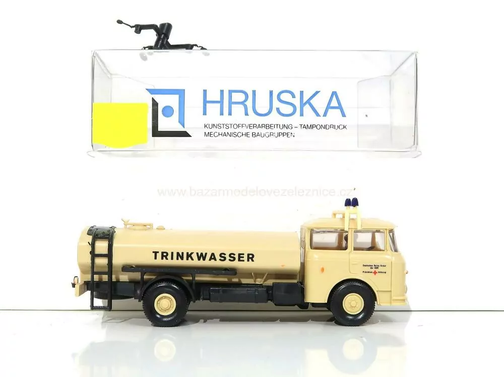 Hruska - ŠKODA cisterna kropička - HO