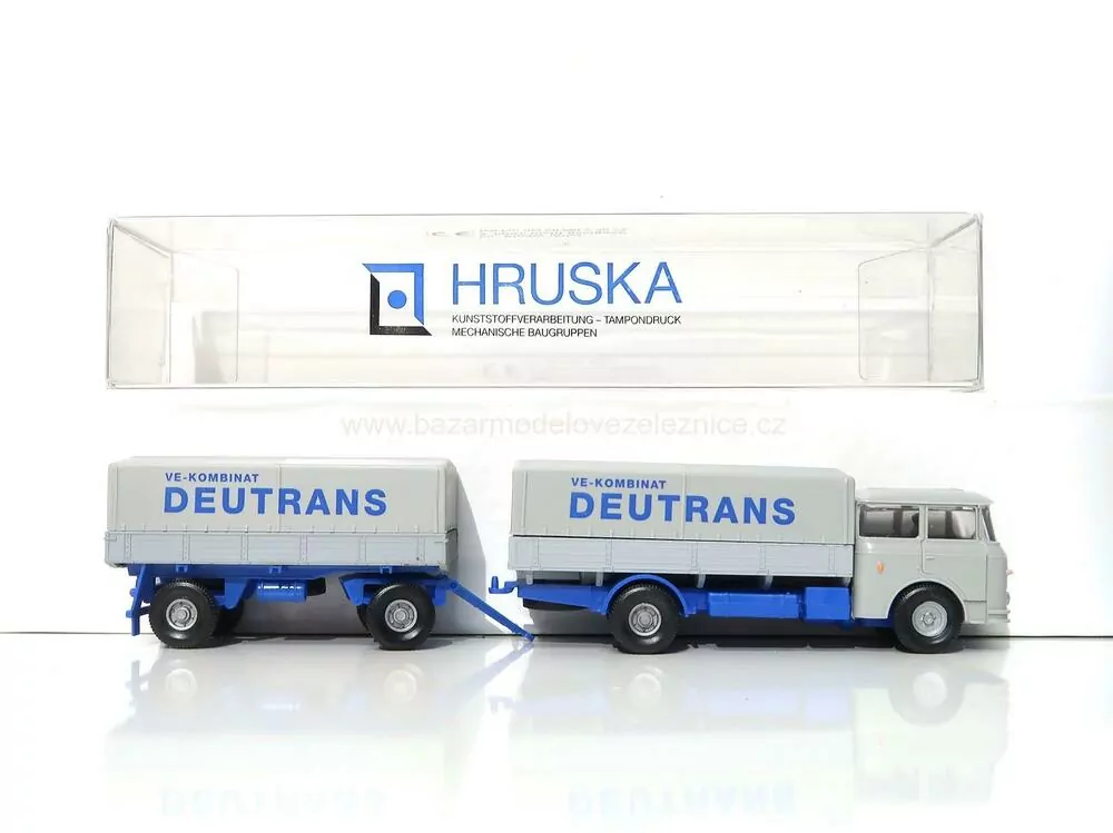 Hruska - ŠKODA plachta s přívěsem Deutrans - HO