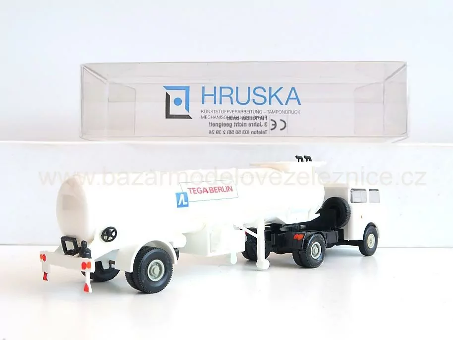 Hruska - ŠKODA CISTERNA Tega Berlin - HO