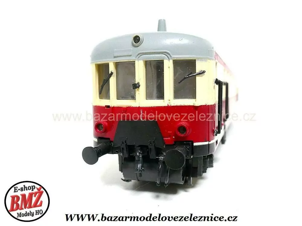 PIKO DDR - DC - Motorový vůz BR 185 DR - HO