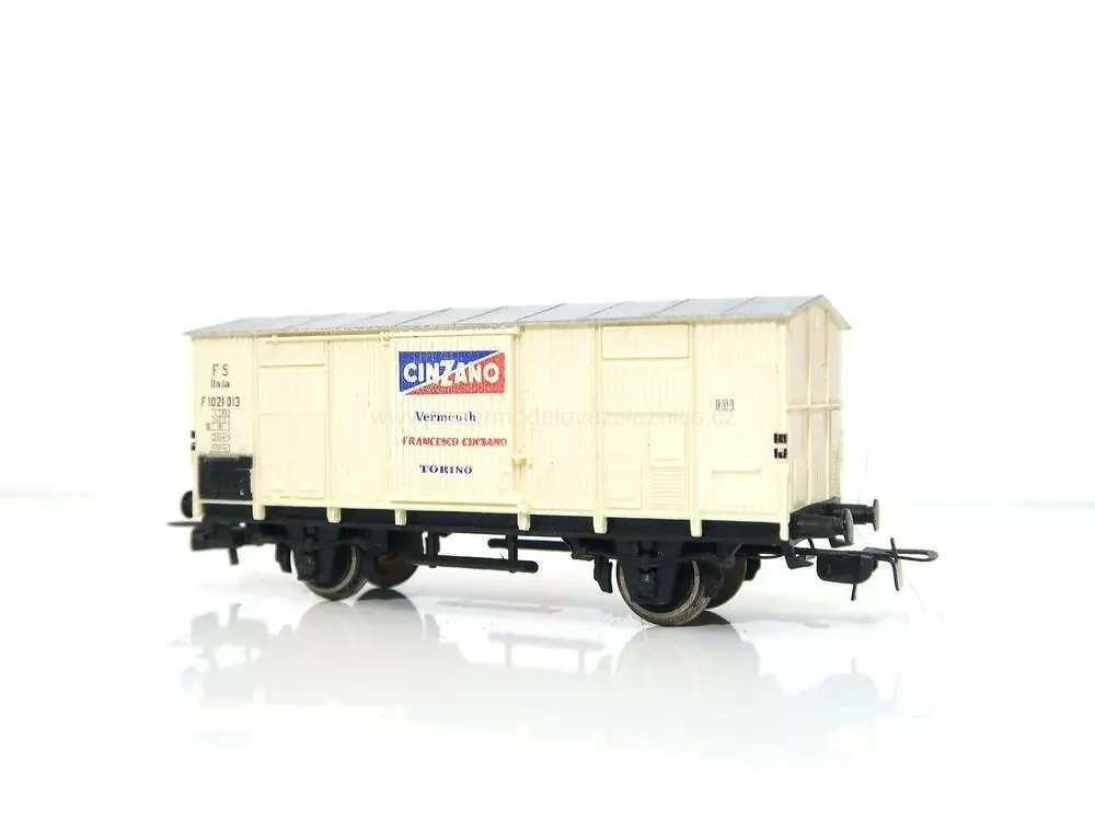 Piko DDR - Chladírenský vůz Cinzano FS - HO