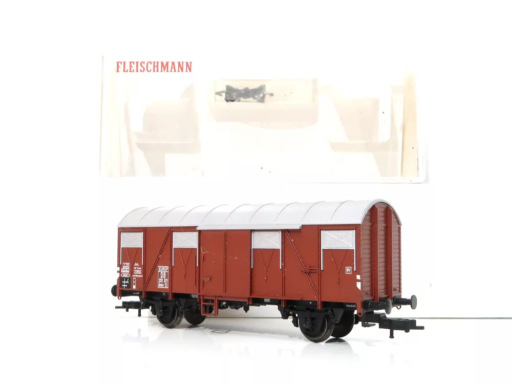 Fleischmann - Nákladní vůz DB - HO
