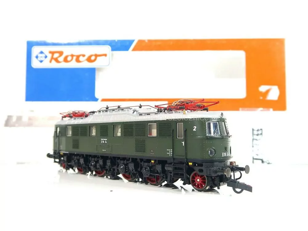 Roco - Elektrická lokomotiva E 18 24 DB - HO