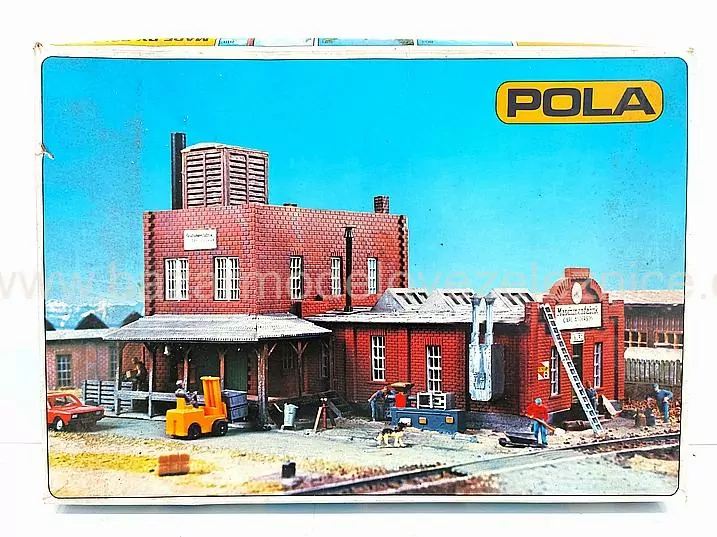 Pola - Fabrika - HO