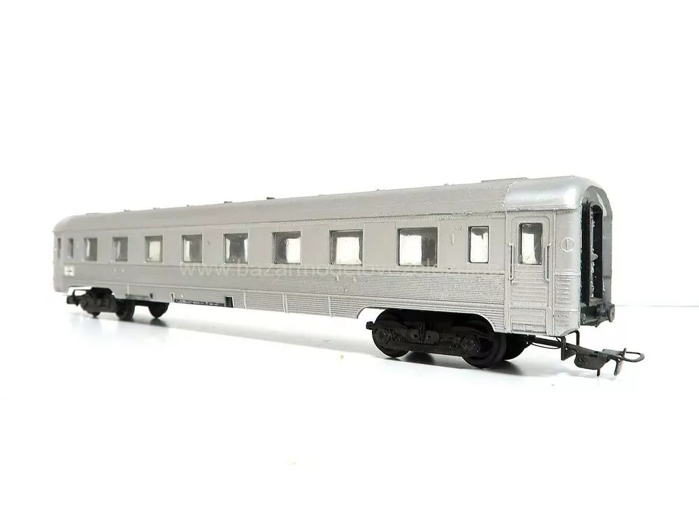 Piko DDR - Osobní vůz SNCF 1 tř. - HO