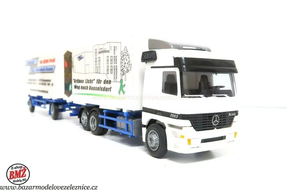 AWM - Mercedes s přívěsem - HO