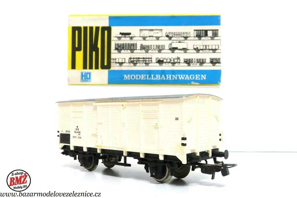 Piko DDR - Chladírenský vůz DSB - HO