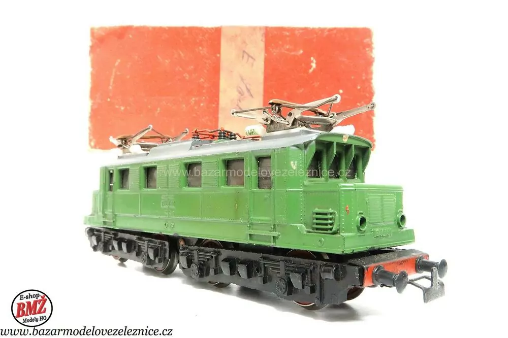 Piko DDR - Elektrická lokomotiva E 44 131 DR - HO