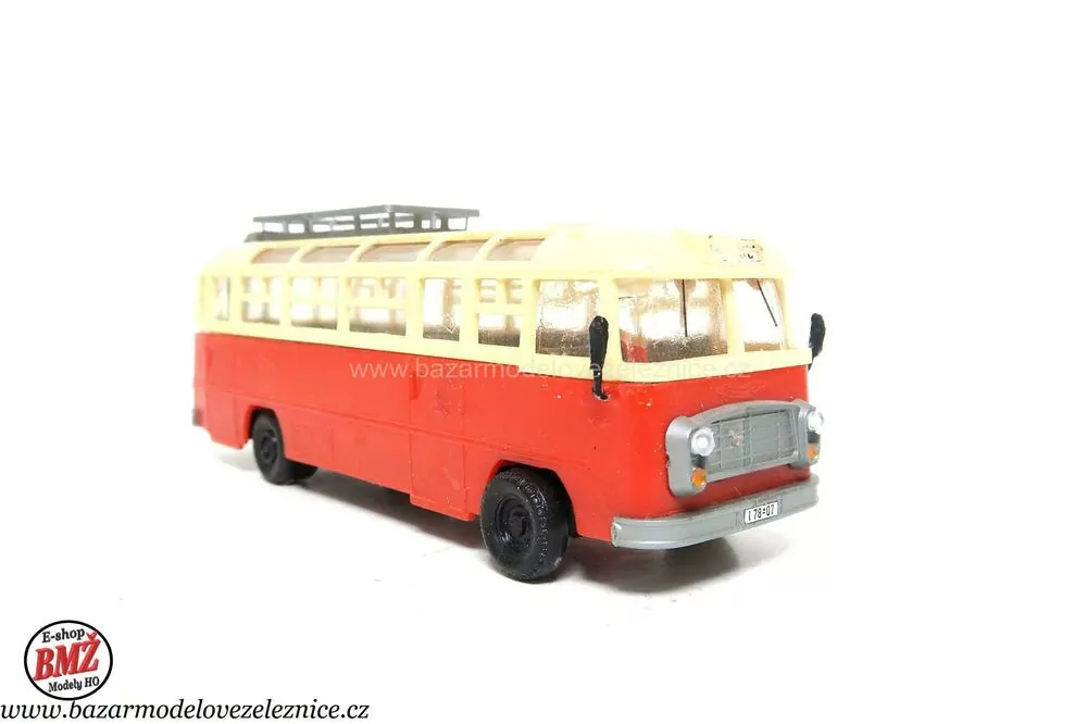 Espewe - Autobus Ikarus 311 - HO