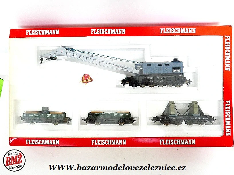 Fleischmann - Set s jeřábem + 3 vozy- HO