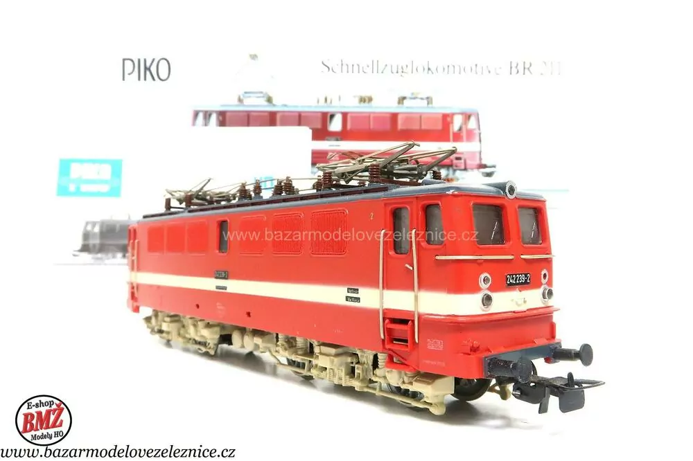 PIKO DDR - DC - Elektrická lokomotiva BR 242 239 DR -HO