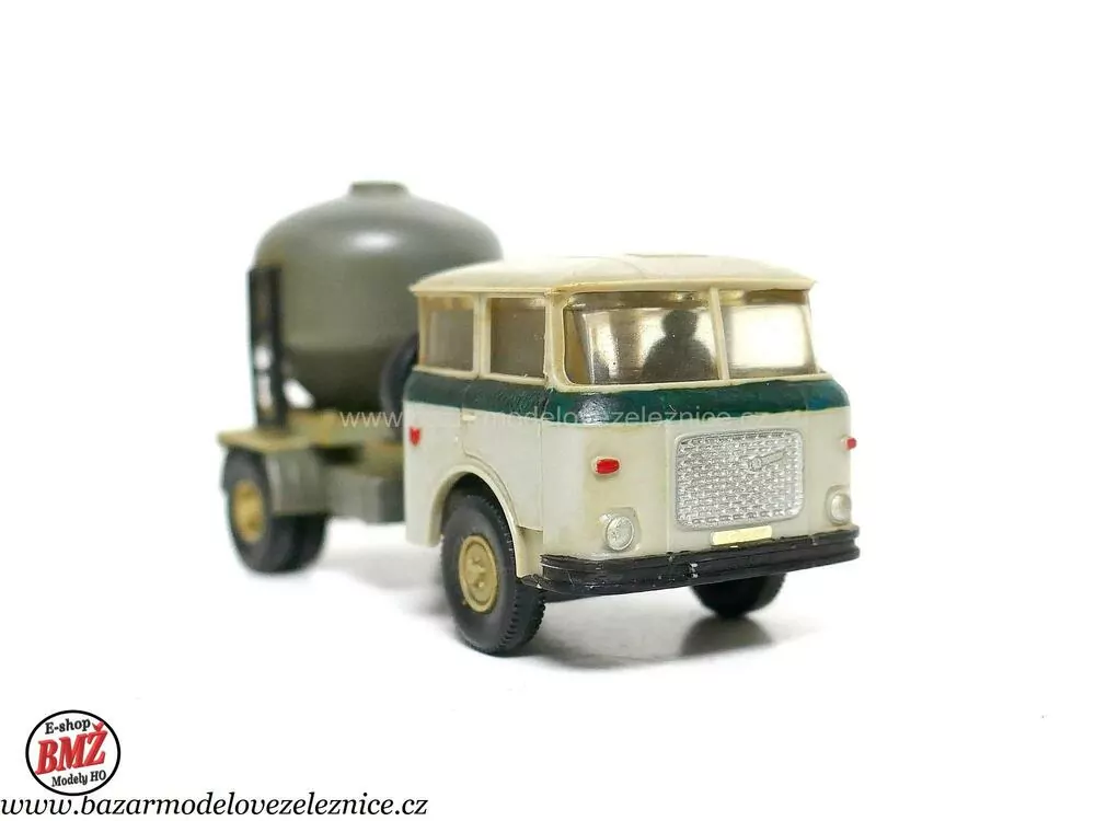 Permot - Hruska - ŠKODA - LIAZ na cement - HO