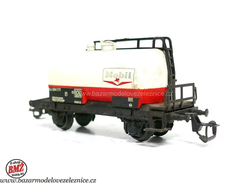 BTTB - Cisternový vůz Mobil SJ - TT