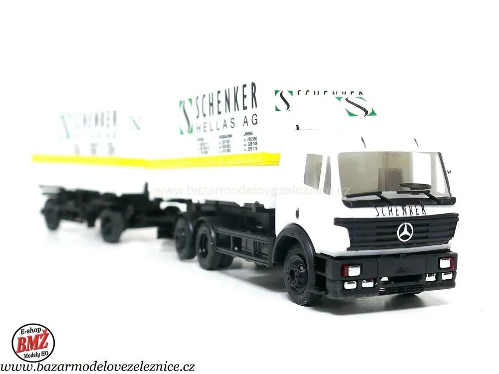 Herpa - Mercedes s přívěsem - HO