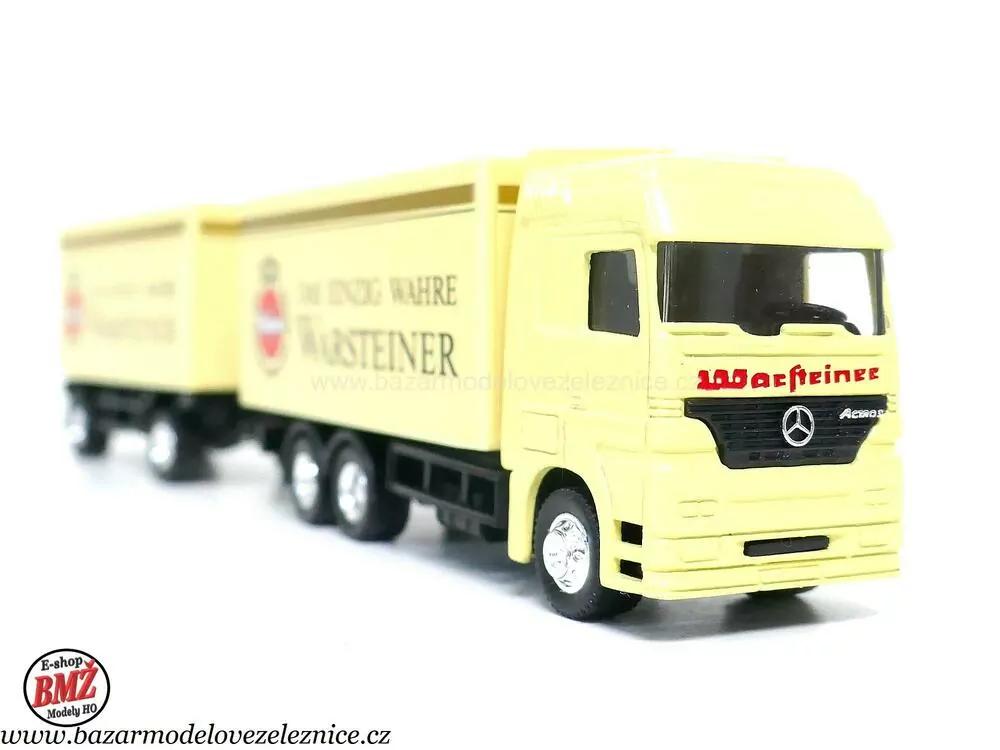 Hummer - Mercedes s přívěsem - HO