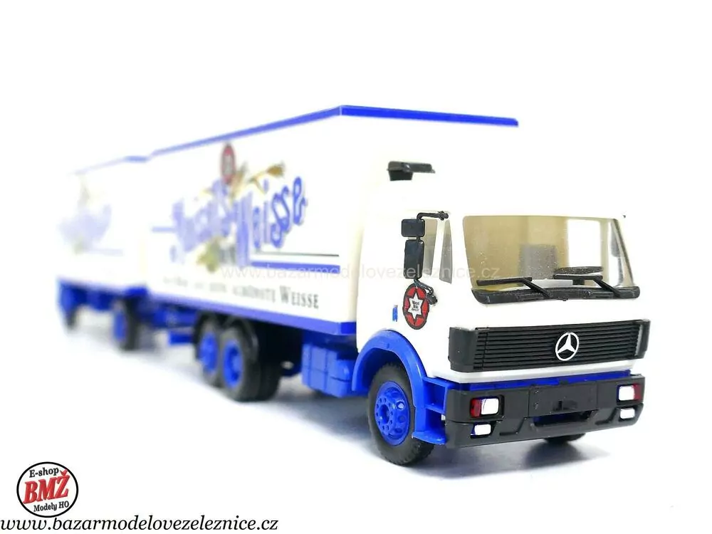 Herpa - Mercedes s přívěsem - HO