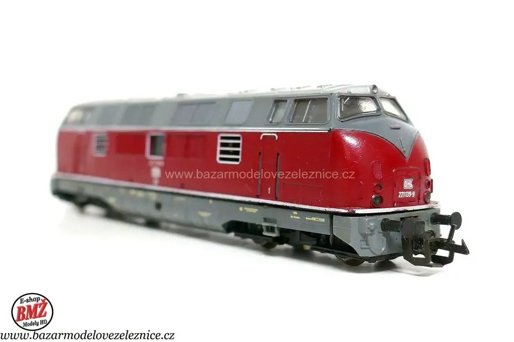 BTTB - Dieselová lokomotiva V 221 139 DB- TT