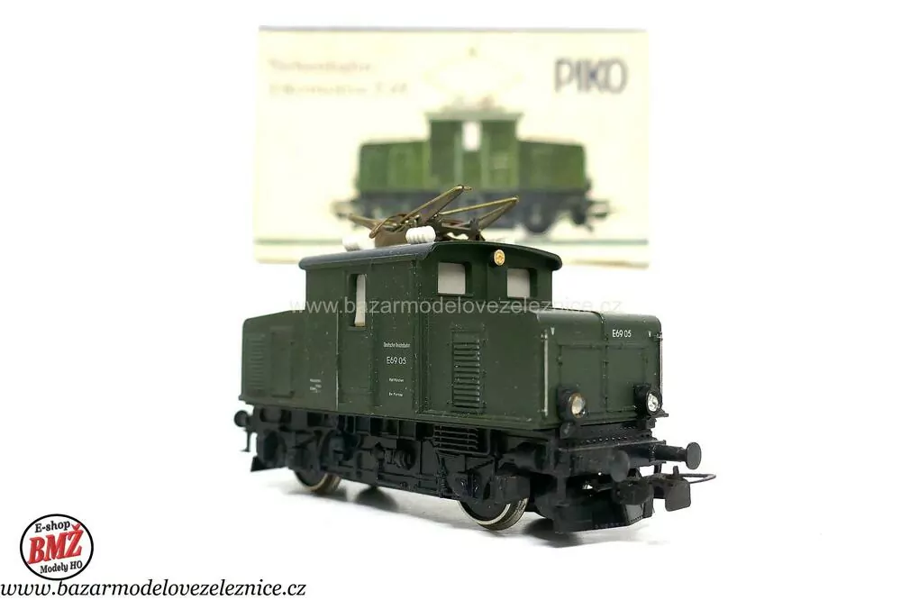 PIKO DDR - DC - Elektrická lokomotiva E 69 05 DB -HO