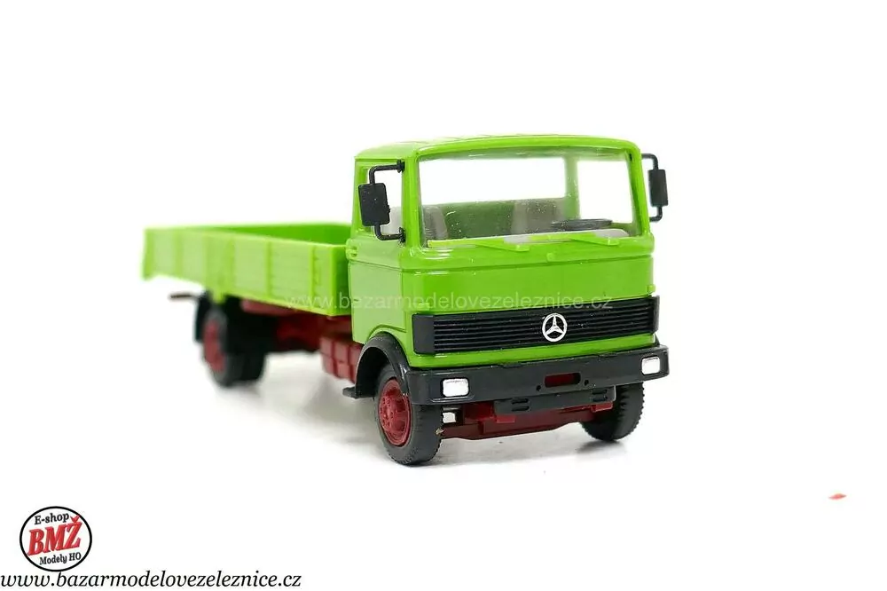 Herpa - Mercedes valník - HO
