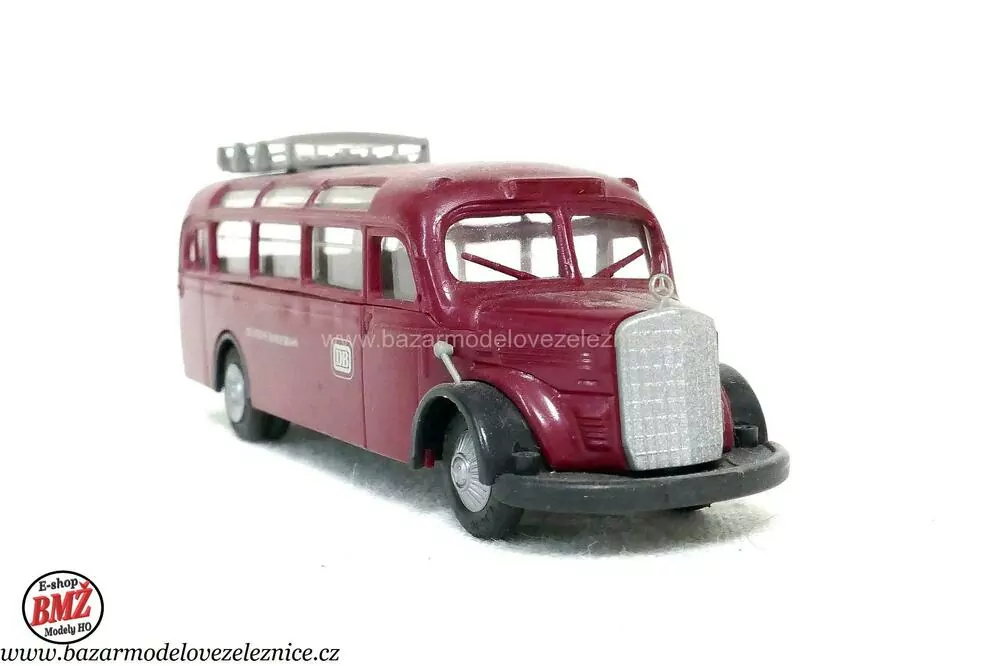 Praline - Bus Mercedes - HO
