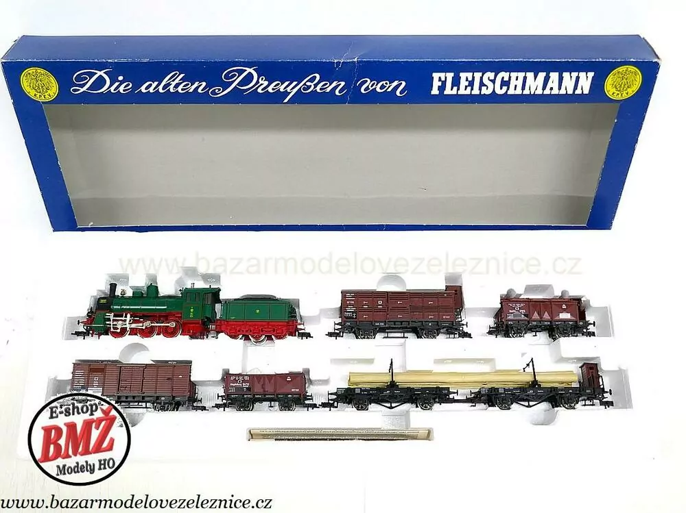 Fleischmann - DC - Set s BR 53 K.P.E.V. + 5 nákl. vozů - HO