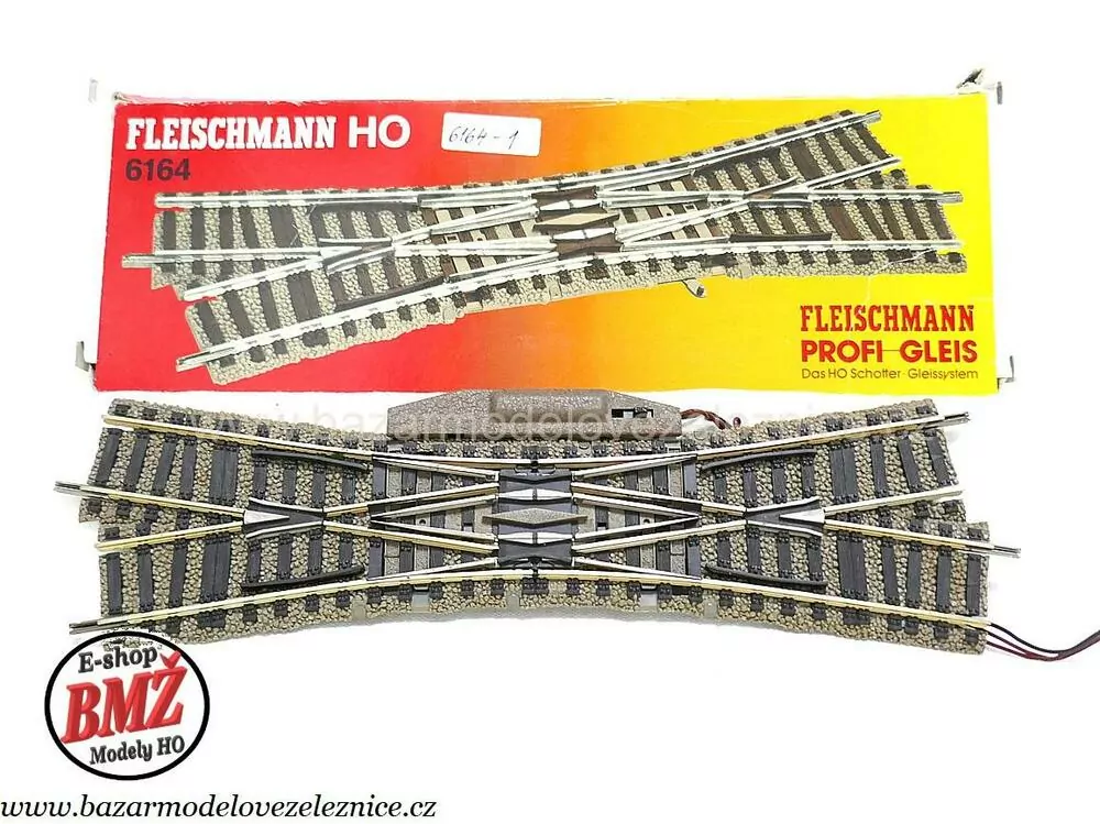 Fleischmann Profi - el. křižovatka 18°, délka 200 mm - HO