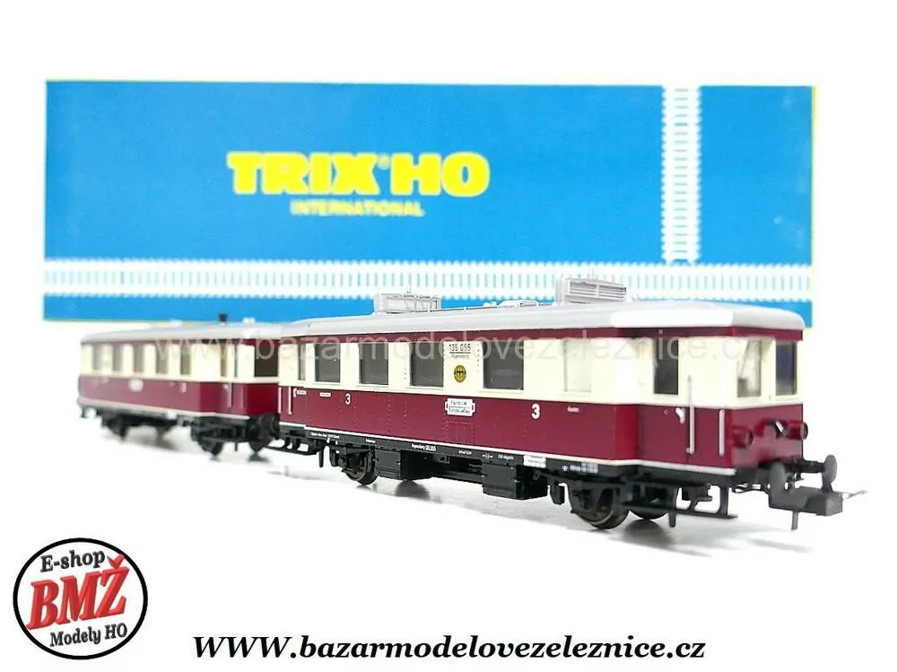 Trix - DC - Motorová souprava VT 135/140 DRG - HO