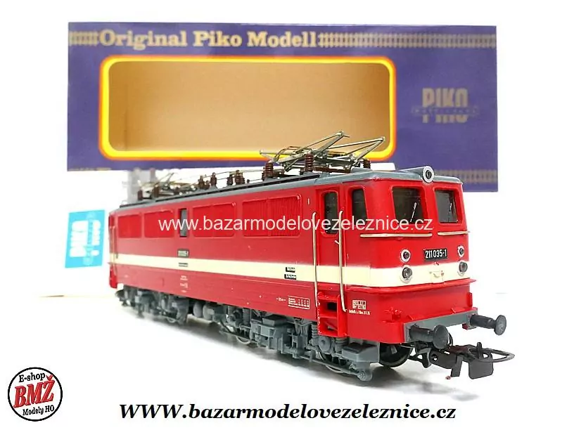 Piko DDR - Elektrická lokomotiva E 211 035 DR - HO