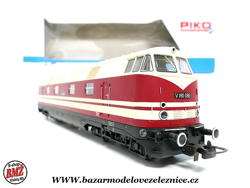 Nové Piko - DSS - Dieselová lokomotiva V 180 086 DR - HO