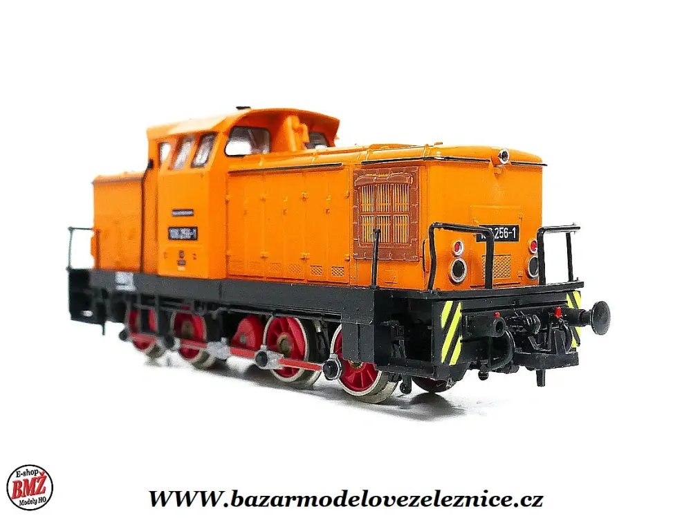 Piko DDR - DC - Dieselová lokomotiva BR 106 256 DR - HO