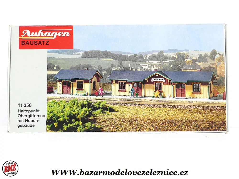 Auhagen - zastávka "Obergittersee" s vedlejší budovouy - HO