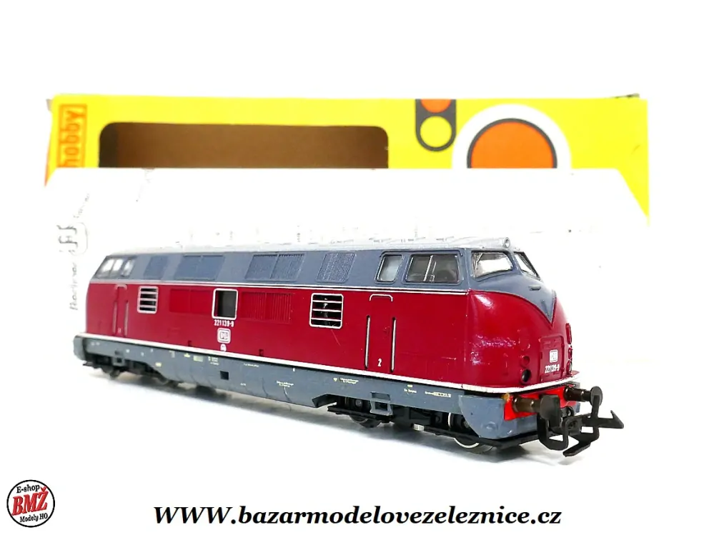 BTTB - Dieselová lokomotiva BR 221 139 DB - TT