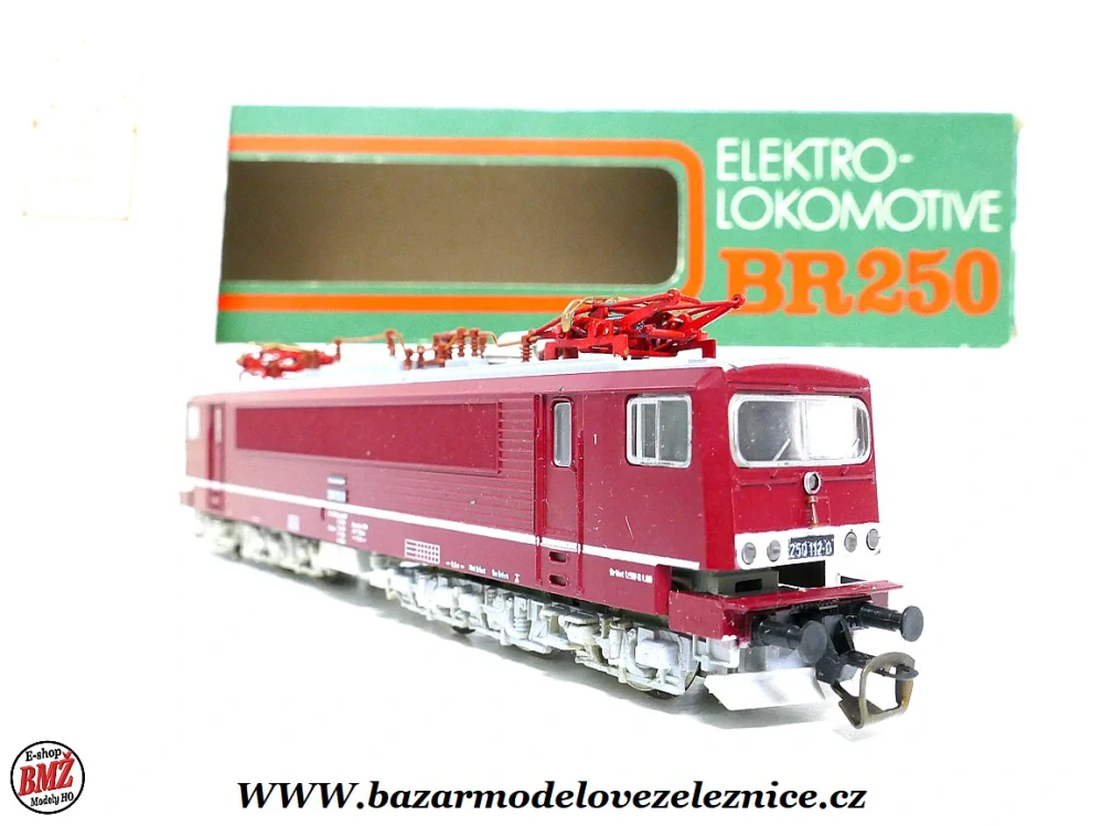 BTTB - Elektrická lokomotiva BR 250 DR- TT