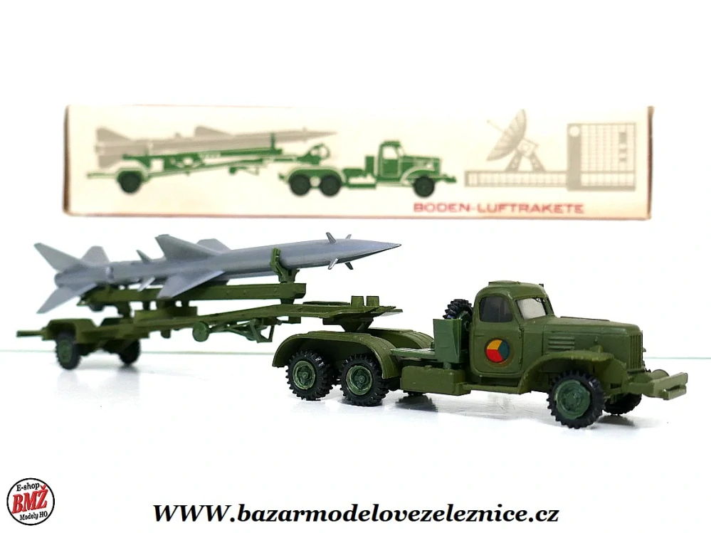 Espewe - ZIL 157 s raketou - kov - HO