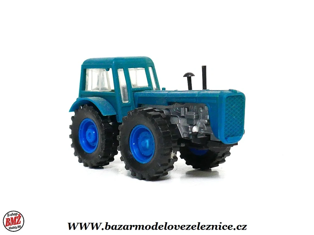VEB - Traktor D 4 K - HO