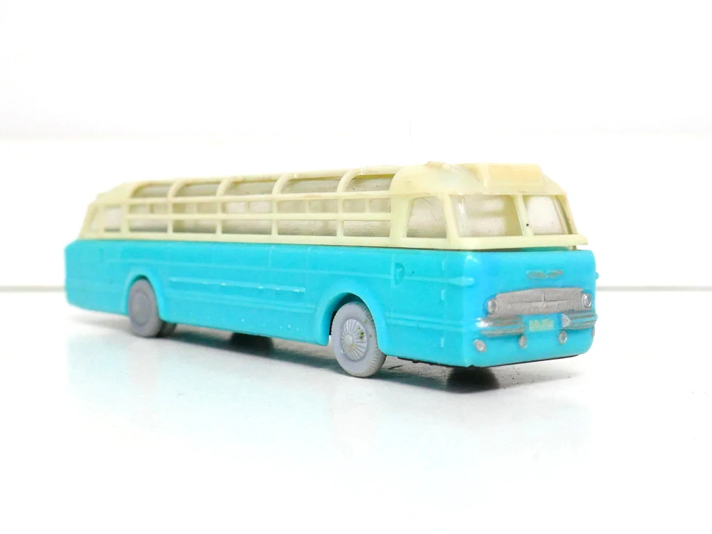 VEB - Autobus Ikarus 66 - HO