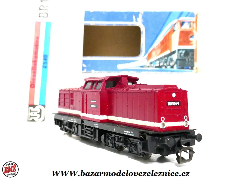 BTTB - Dieselová lokomotiva BR 110 104 DR - TT