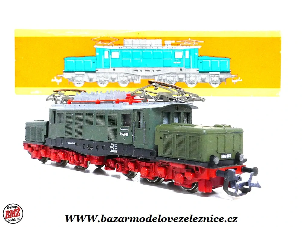 Zeuke - Elektrická lokomotiva E 94 065DR - TT