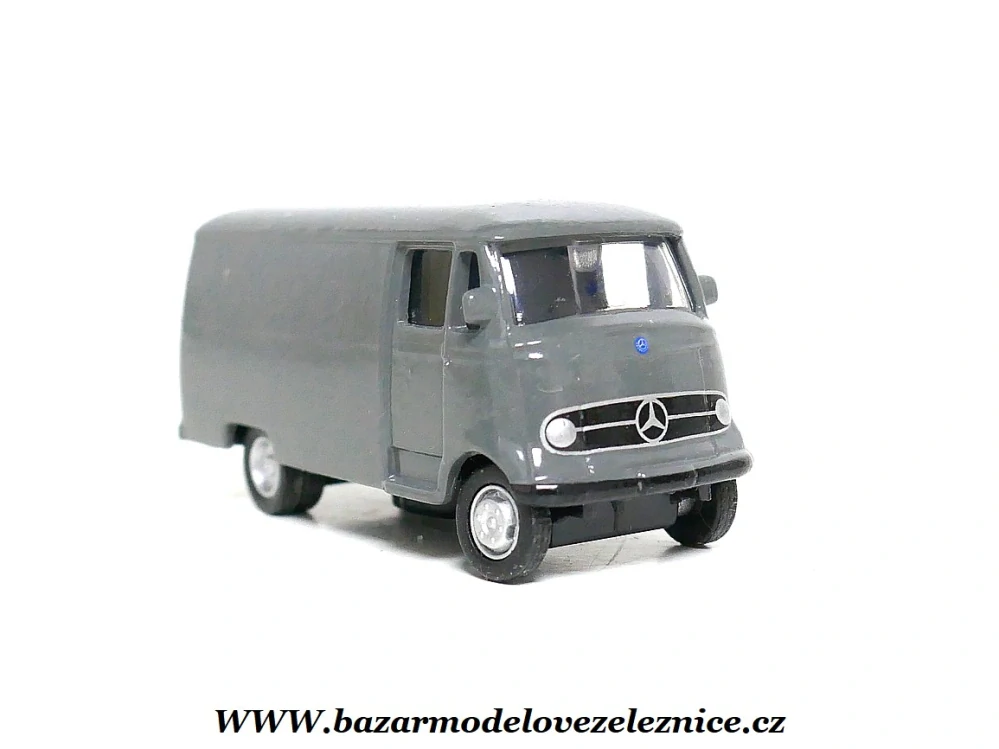 ? - Mercedes - kovový model - HO