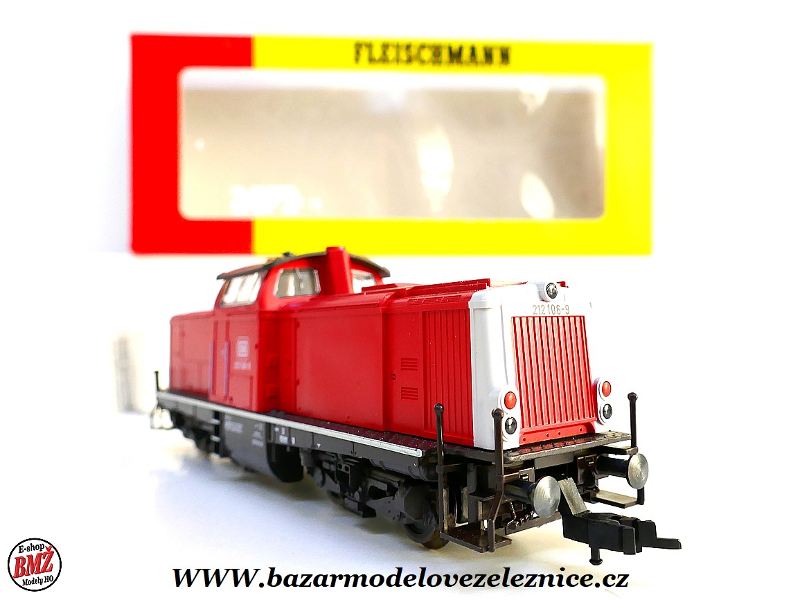 FLEISCHMANN - DC - Dieselová lokomotiva BR 212 106 DB - HO