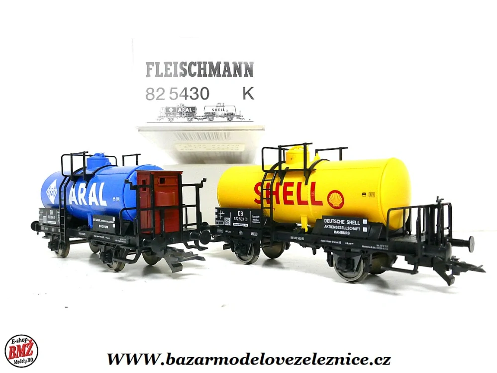 Fleischmann - Set 2 vozů cisternových vozů DB - HO