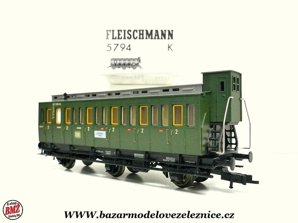 Fleischmann - Osobní vůz DB 2 tř. - HO