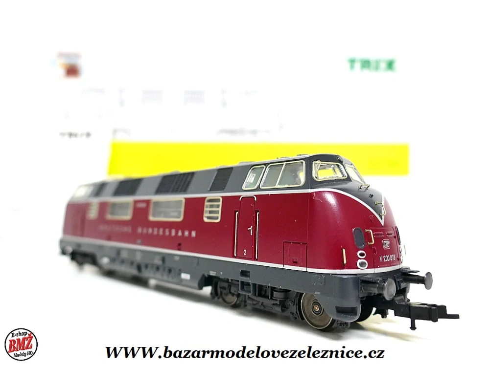 Trix - DCC - Dieselová lokomotiva V 200 018 DB - HO
