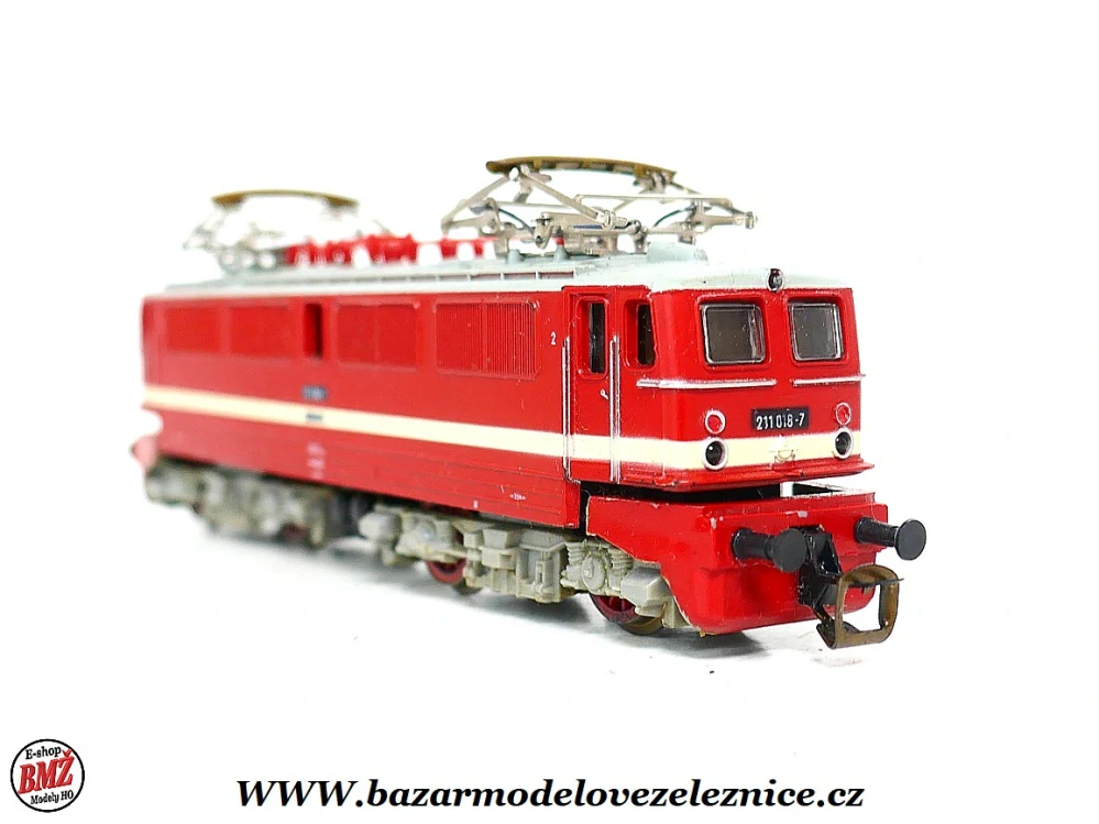 BTTB - Elektrická lokomotiva BR 211 018 DR - TT