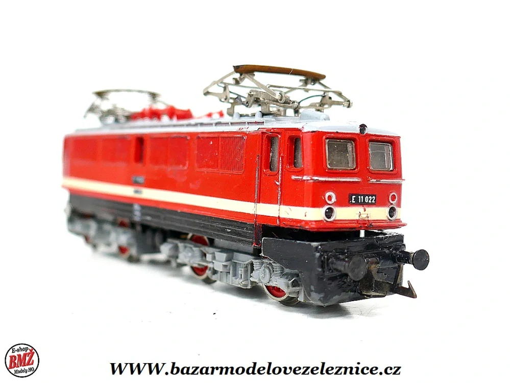 BTTB - Elektrická lokomotiva E 11 022 DR - TT