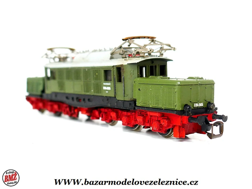 BTTB - Elektrická lokomotiva E 94 065 DR - TT