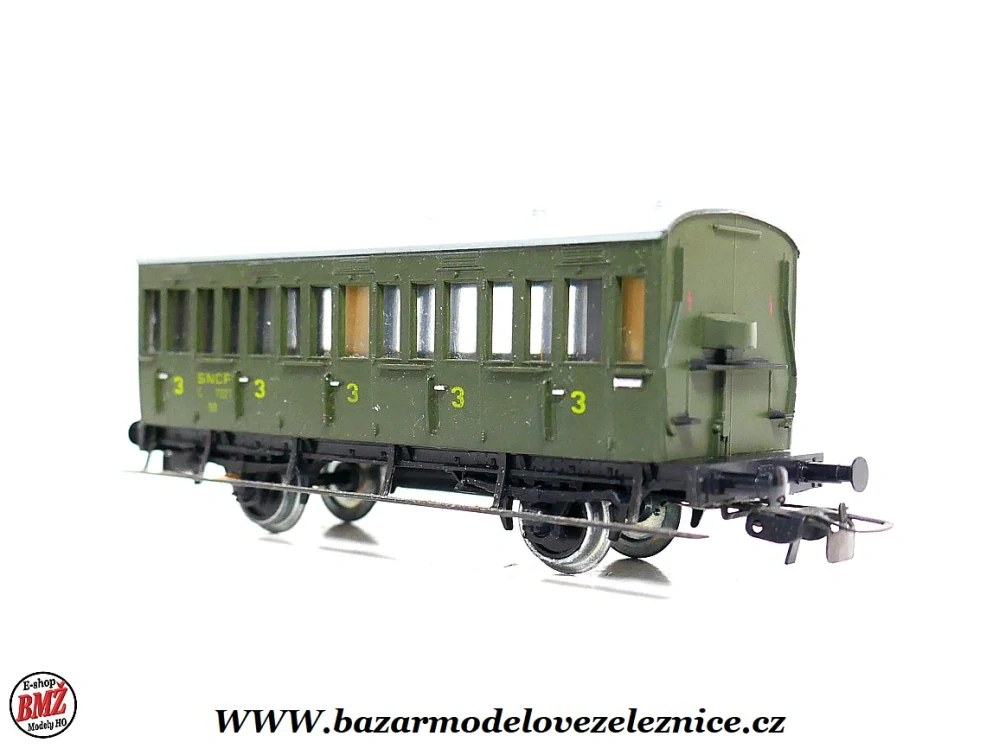 Piko DDR - Osobní vůz SNCF 3 tř. - HO